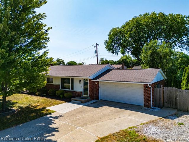 38031 Five Mile Road, Livonia, MI 48154