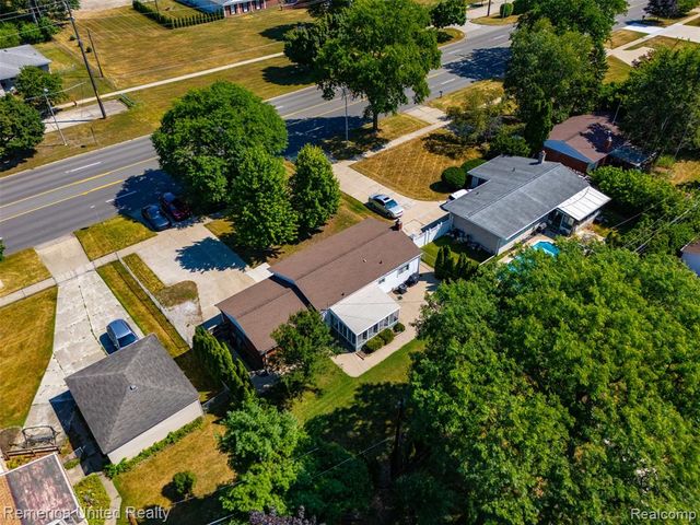 38031 Five Mile Road, Livonia, MI 48154