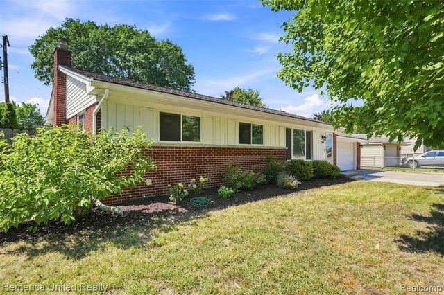 38031 Five Mile Road, Livonia, MI 48154