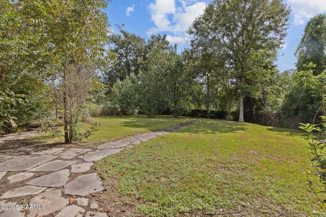 6720 N University Avenue, Carencro, LA 70520