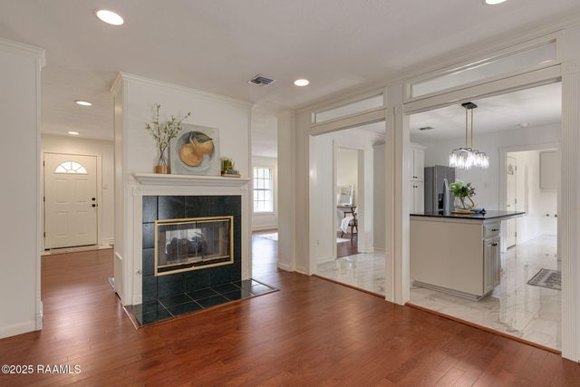 6720 N University Avenue, Carencro, LA 70520
