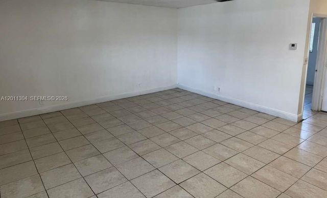 978 SW 10th Dr 21, Pompano Beach, FL 33060