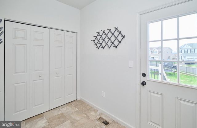 2232 SUNNYVALE DR, Pennsburg, PA 18073