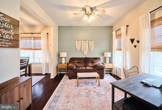 2232 SUNNYVALE DR, Pennsburg, PA 18073