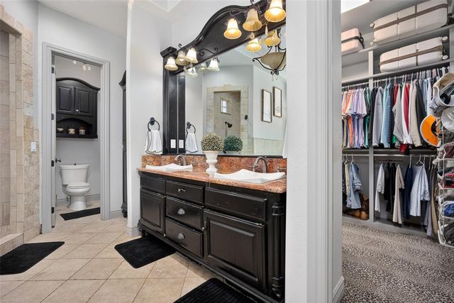 2366 Clubhouse Drive, Blanchard, OK 73010