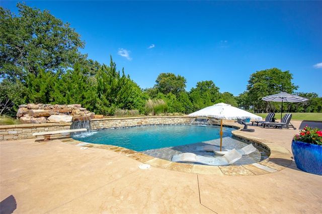 2366 Clubhouse Drive, Blanchard, OK 73010