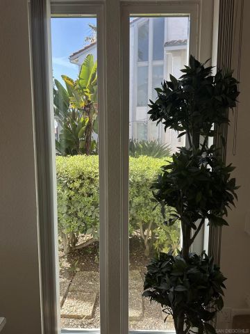 73 Kingston Ct., Coronado, CA 92118
