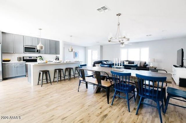 8525 E SANDALWOOD Drive, Scottsdale, AZ 85250