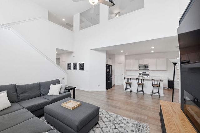 1269 Western Yarrow Drive, Justin, TX 76247