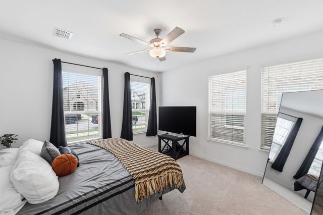 1269 Western Yarrow Drive, Justin, TX 76247