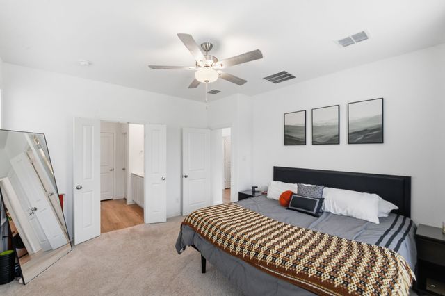 1269 Western Yarrow Drive, Justin, TX 76247