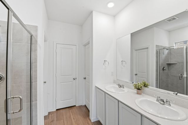 1269 Western Yarrow Drive, Justin, TX 76247