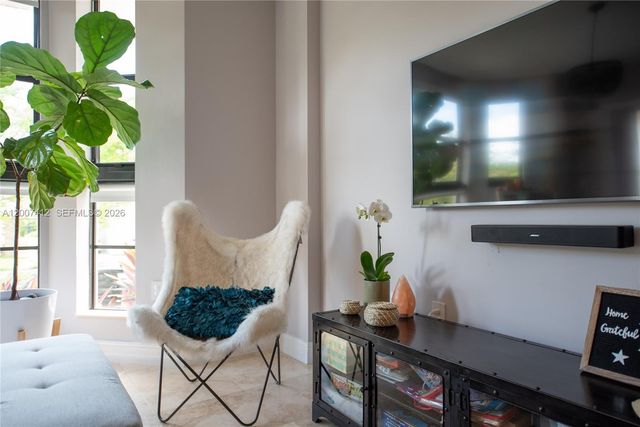 1650 Galiano St TH14, Coral Gables, FL 33134