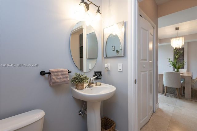 1650 Galiano St TH14, Coral Gables, FL 33134