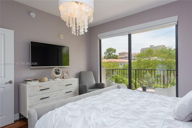 1650 Galiano St TH14, Coral Gables, FL 33134