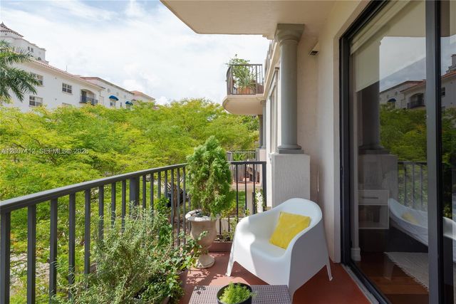 1650 Galiano St TH14, Coral Gables, FL 33134