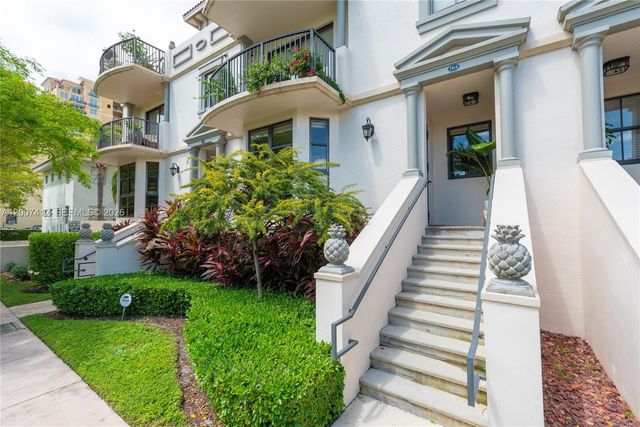 1650 Galiano St TH14, Coral Gables, FL 33134