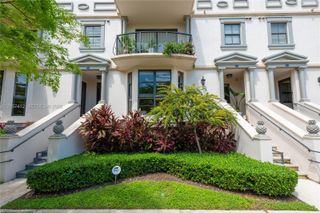 1650 Galiano St TH14, Coral Gables, FL 33134