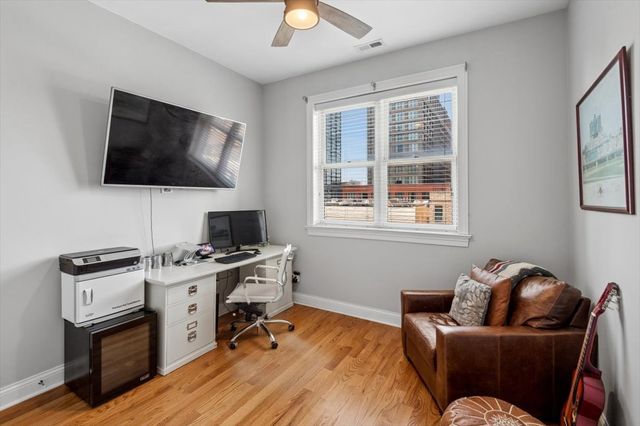 210 N Halsted Street 4, Chicago, IL 60661