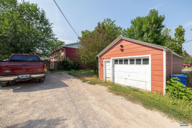 1010 N 7TH, Rapid City, SD 57701