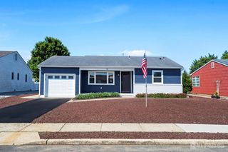 95 Carlisle Road, Toms River, NJ 08757