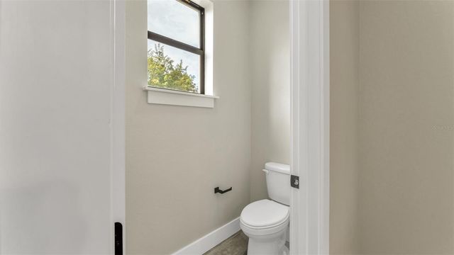 1802 AVENUE Q SW, Winter Haven, FL 33880