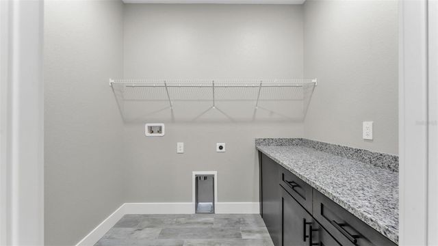 1802 AVENUE Q SW, Winter Haven, FL 33880