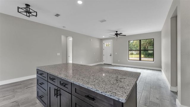 1802 AVENUE Q SW, Winter Haven, FL 33880