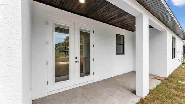 1802 AVENUE Q SW, Winter Haven, FL 33880