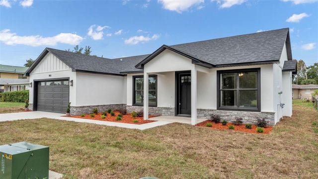 1802 AVENUE Q SW, Winter Haven, FL 33880