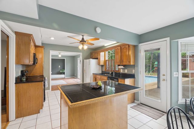 441 Wauford Dr, Nashville, TN 37211