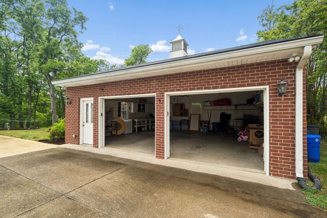 441 Wauford Dr, Nashville, TN 37211