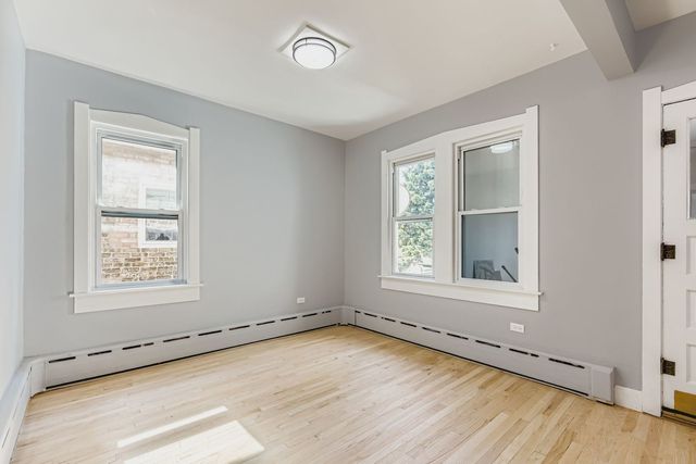 3124 N 76th Avenue, Elmwood Park, IL 60707