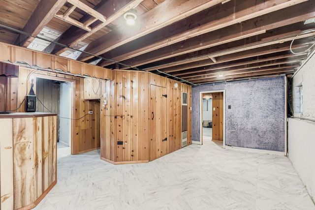 3124 N 76th Avenue, Elmwood Park, IL 60707