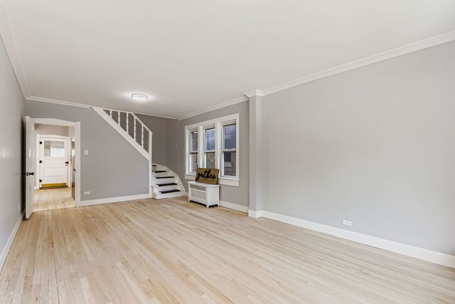 3124 N 76th Avenue, Elmwood Park, IL 60707