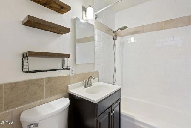11538 Eucalyptus Avenue, Hawthorne, CA 90250