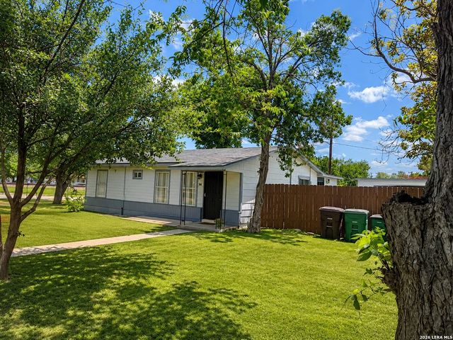 806 CERALVO ST, San Antonio, TX 78207