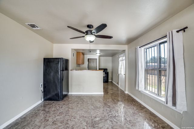 806 CERALVO ST, San Antonio, TX 78207