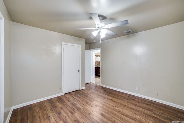 806 CERALVO ST, San Antonio, TX 78207