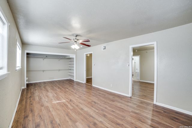 806 CERALVO ST, San Antonio, TX 78207