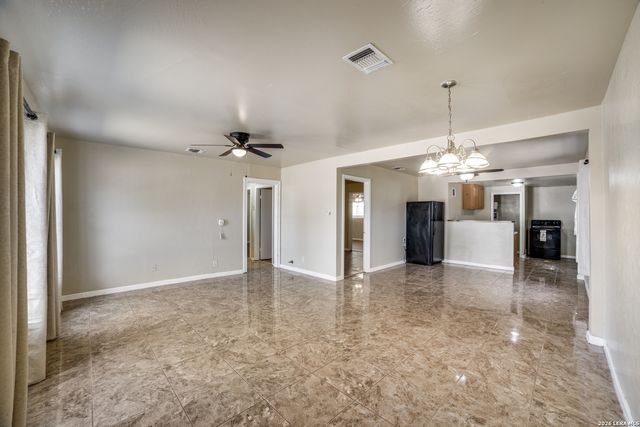 806 CERALVO ST, San Antonio, TX 78207