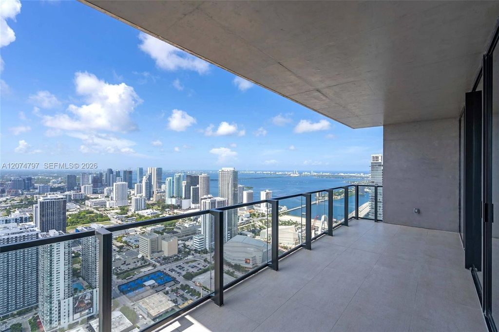 20 NE 11th Street 6101, Miami, FL 33132