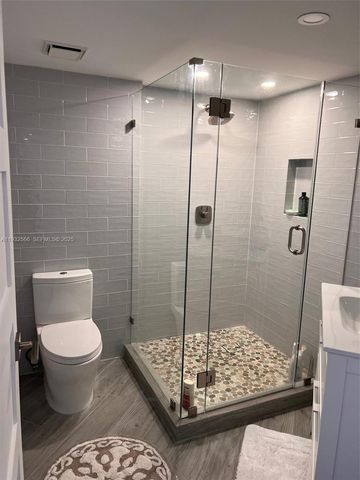 16711 Collins Ave 808, Sunny Isles Beach, FL 33160