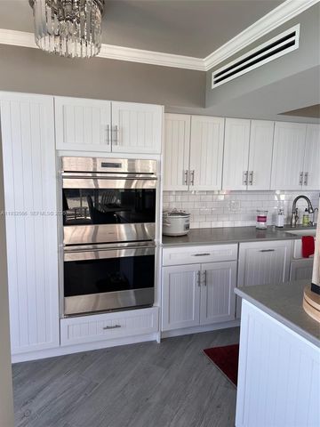 16711 Collins Ave 808, Sunny Isles Beach, FL 33160