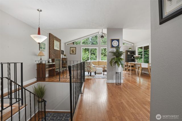 18027 10th Place NE, Poulsbo, WA 98370