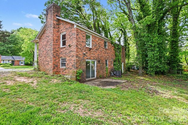 5508 Viewmont Drive, Charlotte, NC 28215