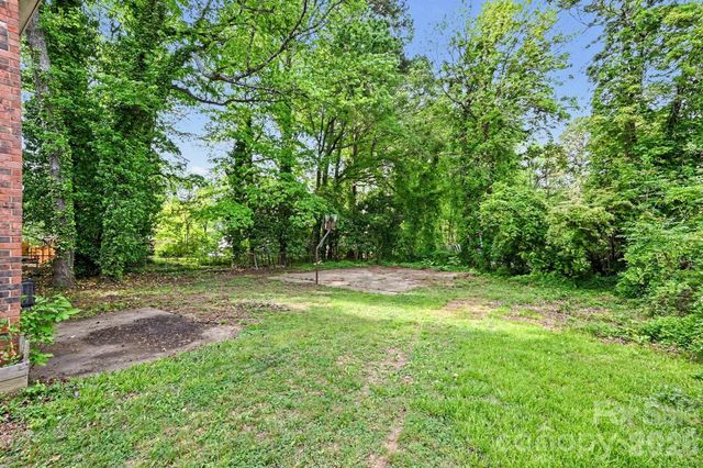 5508 Viewmont Drive, Charlotte, NC 28215