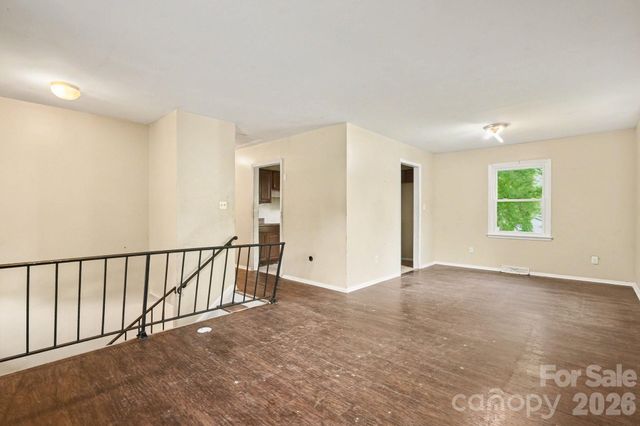 5508 Viewmont Drive, Charlotte, NC 28215