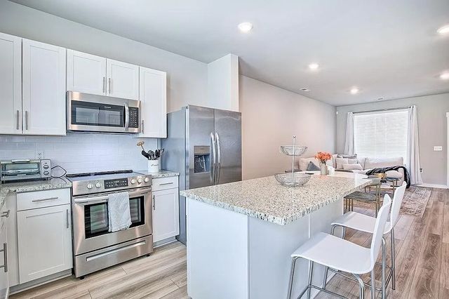 2739 Fordham St, Columbia, TN 38401