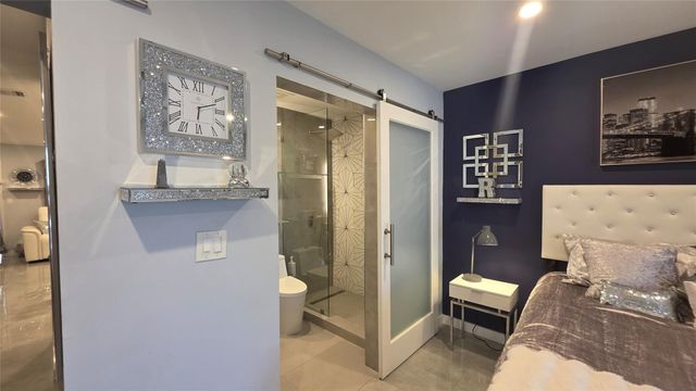 15610 NE 6th Ave 36D, Miami, FL 33162